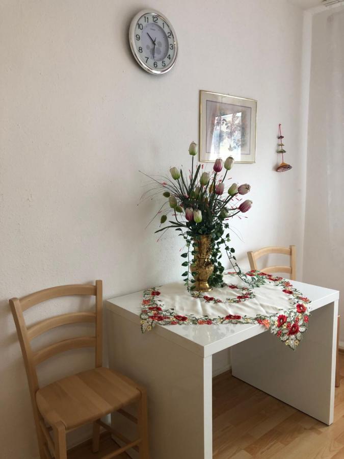 2 Privatzimmer , Dusche /Wc Nahe Koeln Frechen Exterior photo